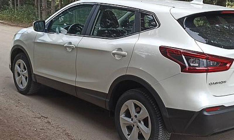 Nissan Qashqai 1.5 D...