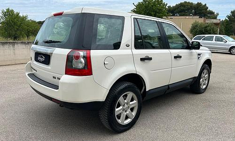 Land Rover Freelande...