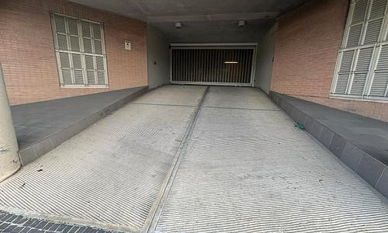 Viale Degli Atlantic...