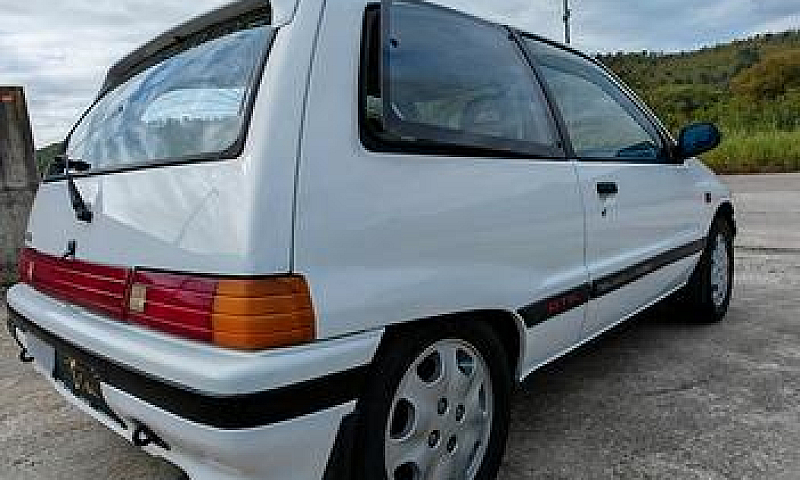 Daihatsu Charade Tur...
