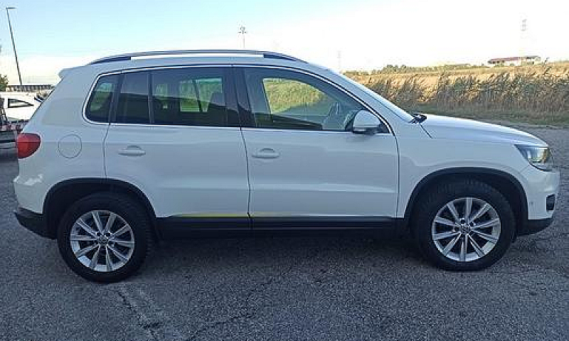 Vw Tiguan 4Wd Automa...