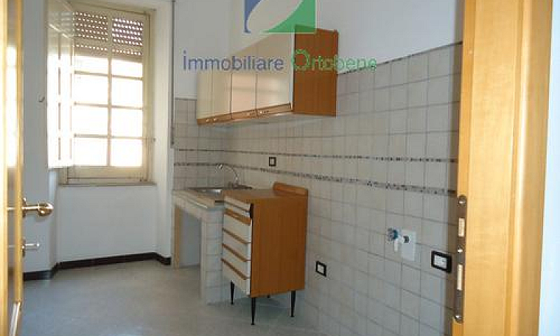 Appartamento Via Ven...
