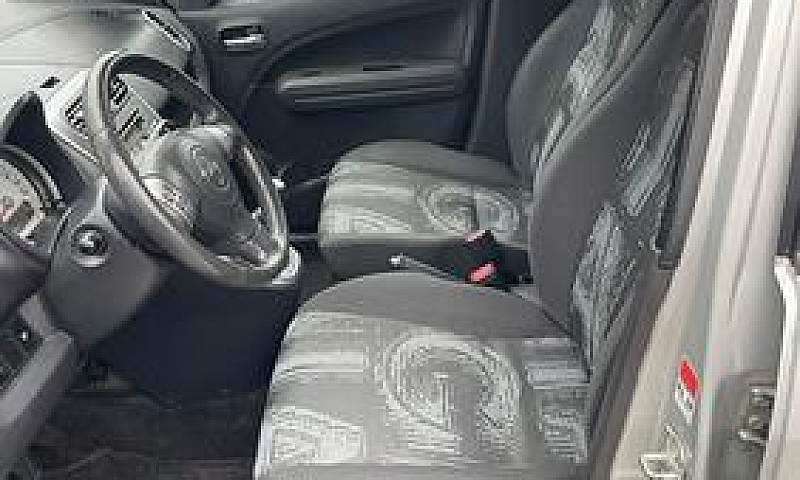 Opel Agila 1.0 12V 6...