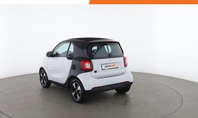 Smart Fortwo W1A4533...