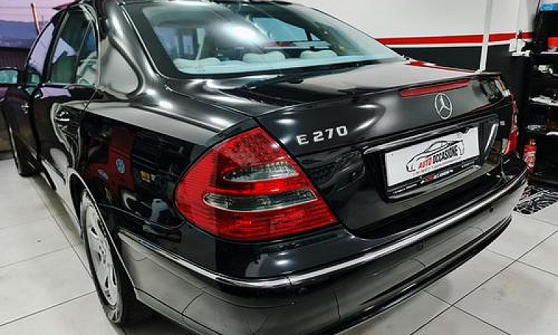 Mercedes-Benz E 270 ...