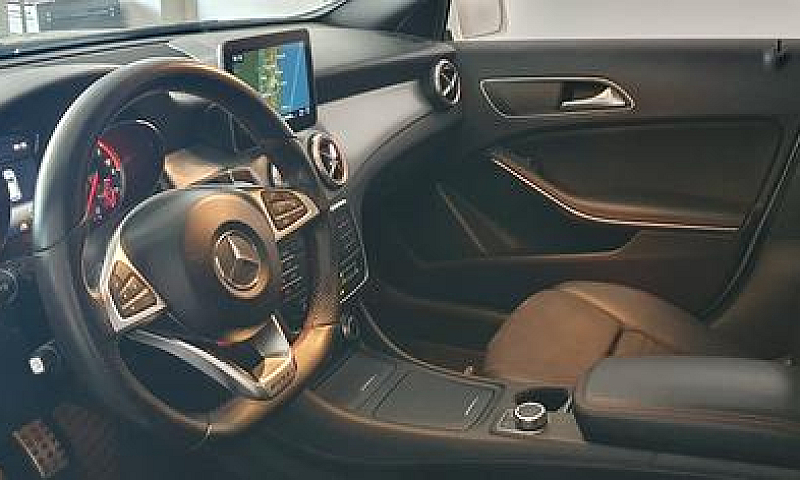 Mercedes-Benz Gla 22...