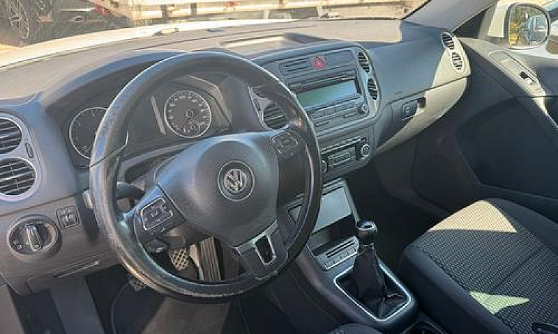 Vw Tiguan 2.0 Tdi - ...