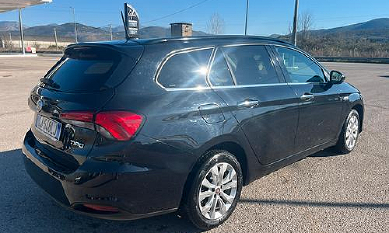 Fiat Tipo Sw 120Hp 8...