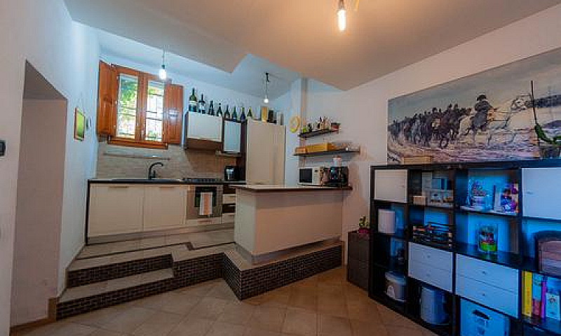 Appartamento In Vill...