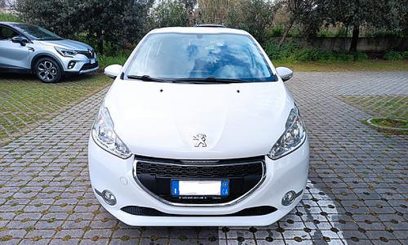 Peugeot 208 Puretech...