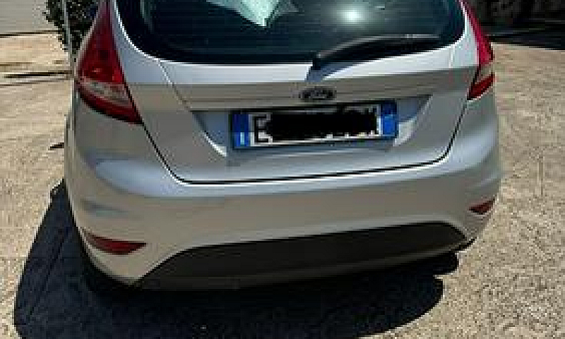 Ford Fiesta 1.4 Tdci...