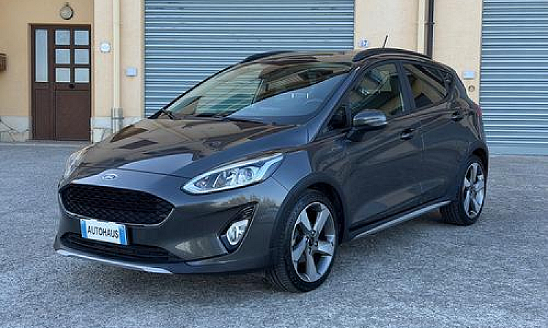 Ford Fiesta 1.5 Tdci...