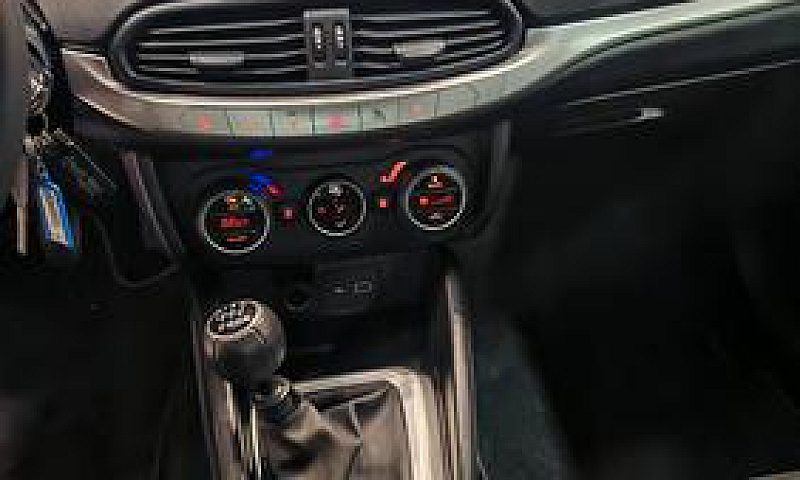 Fiat Tipo 1.6 Mjt...