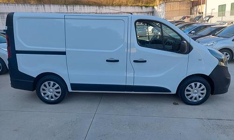 Opel Vivaro Furgone ...