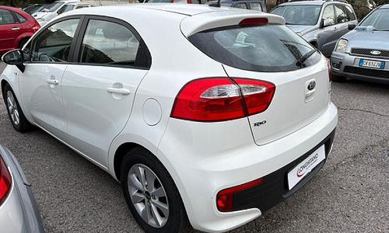Kia Rio 1.2 Cvvt 5P....