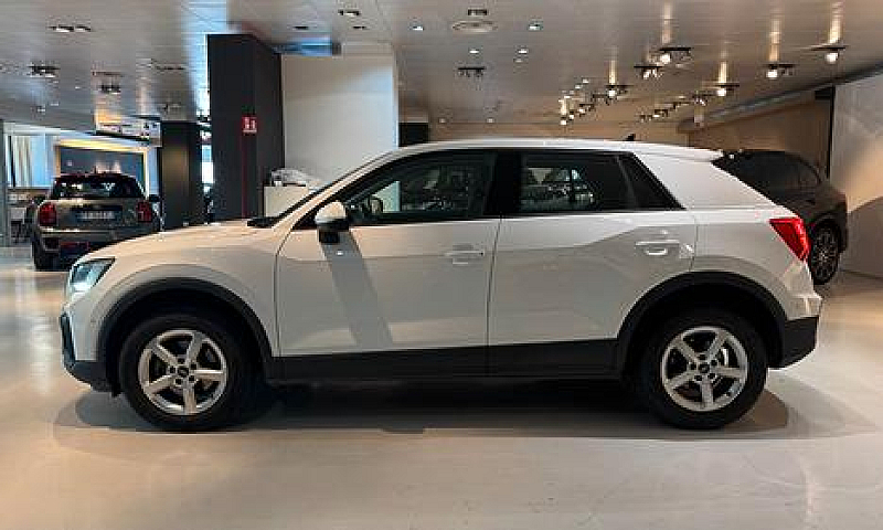 Audi Q2 2.0D 116Cv A...