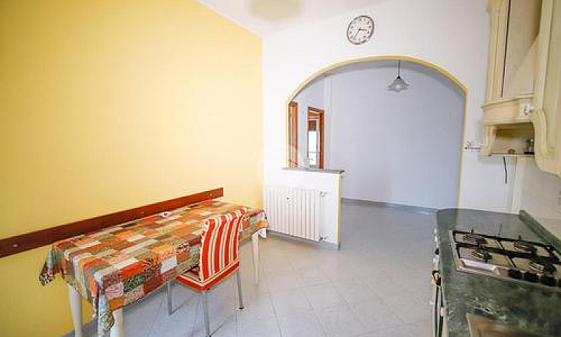 3 Locali A Rivarolo ...