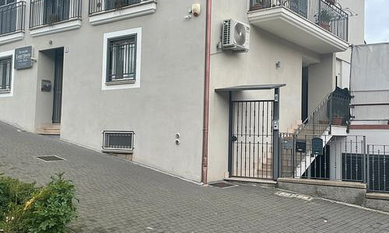 Appartamento In Vico...
