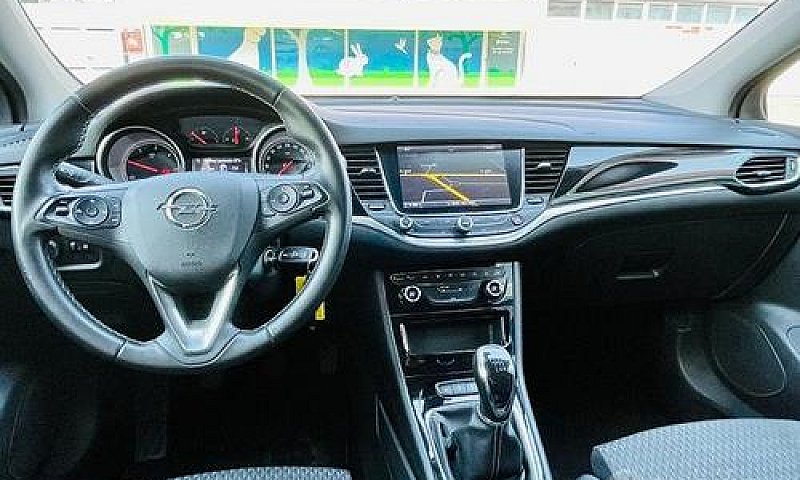 Opel Astra 2019 Spor...