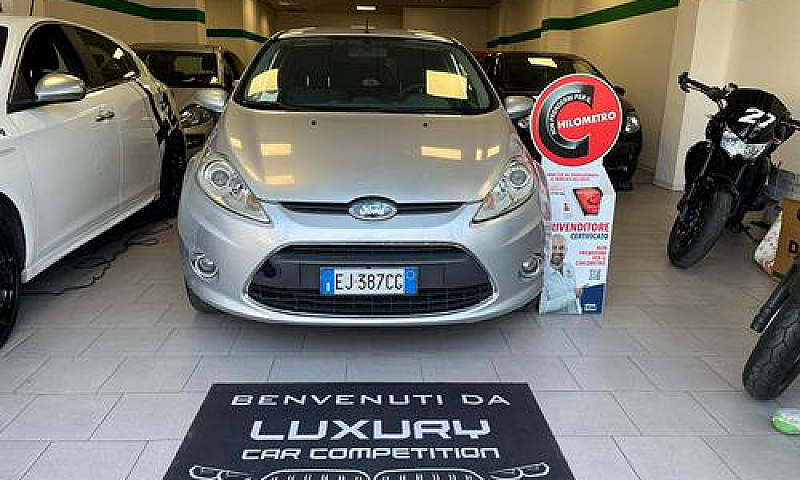 Ford Fiesta 1.2 82 C...
