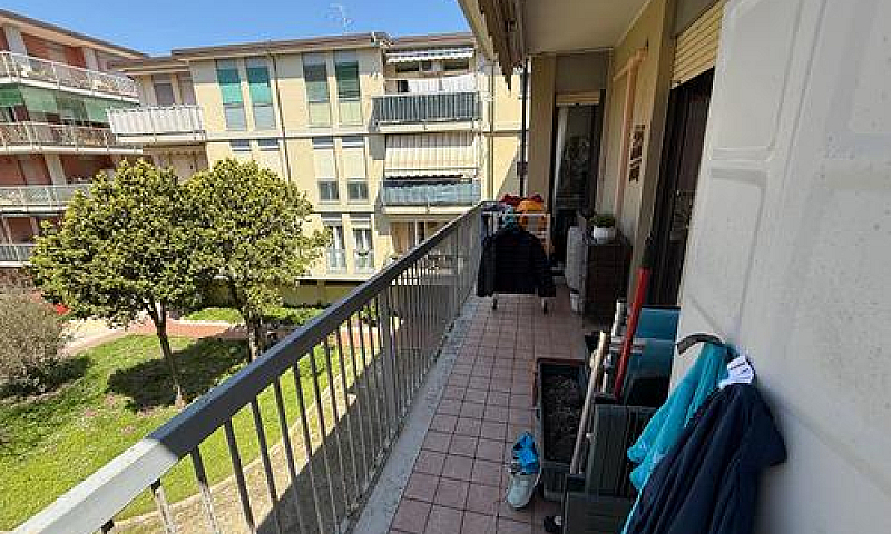 Lido Di Venezia Citt...