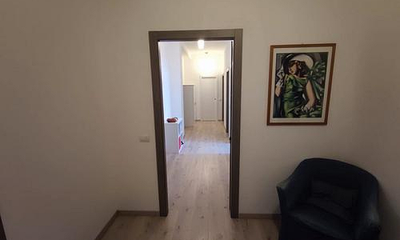 Appartamento In Piaz...