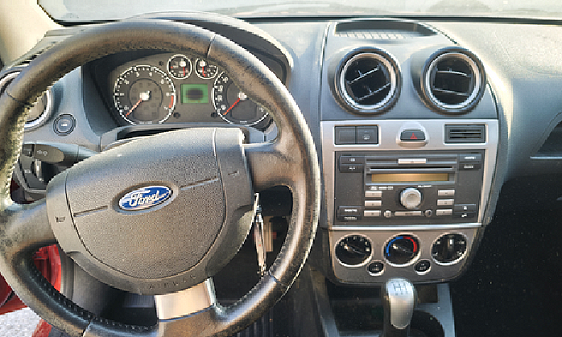 Ford Fiesta 1.4Benzi...