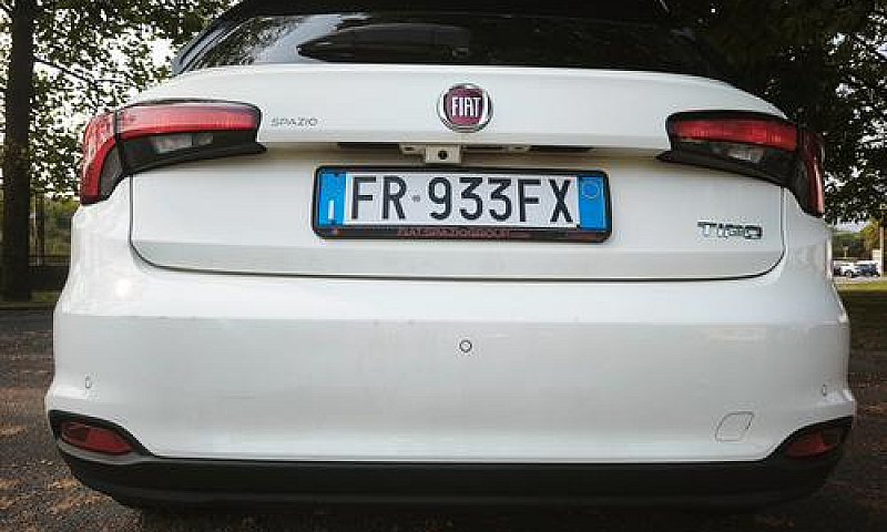 Fiat Tipo 1.4 5 Port...