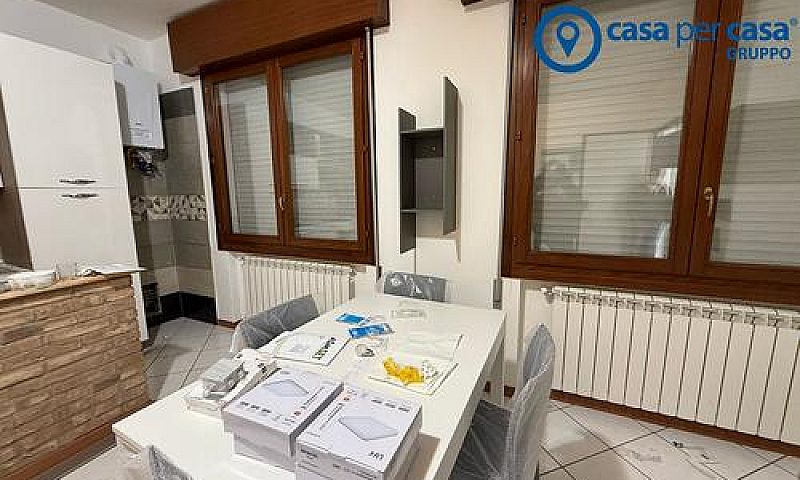 Appartamento Con Ter...