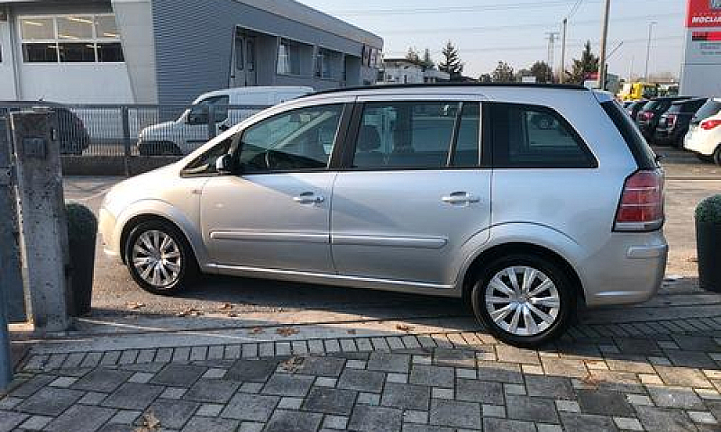 Opel Zafira 1.9 Cdti...