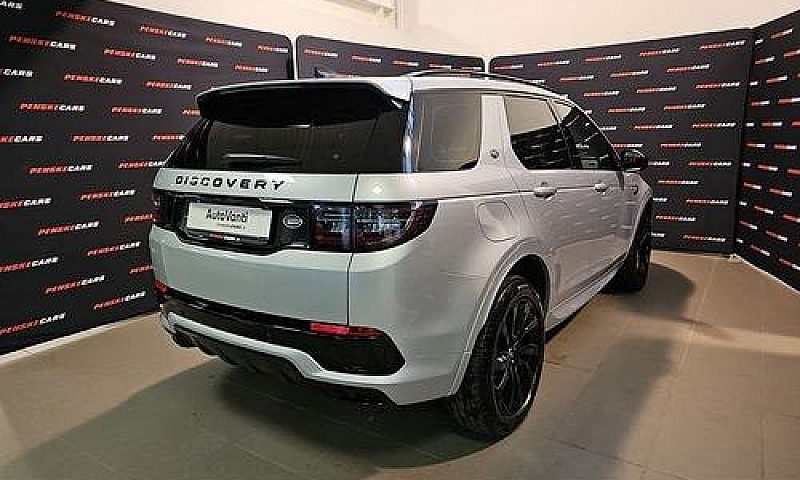 Land Rover Discovery...