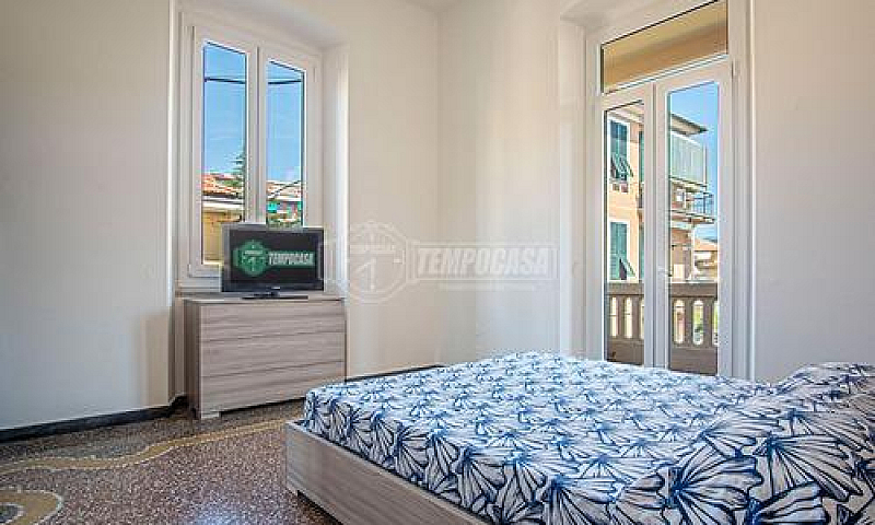 4 Locali In Centro L...