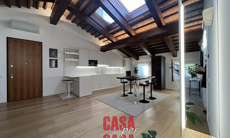 Attico Di Prestigio ...