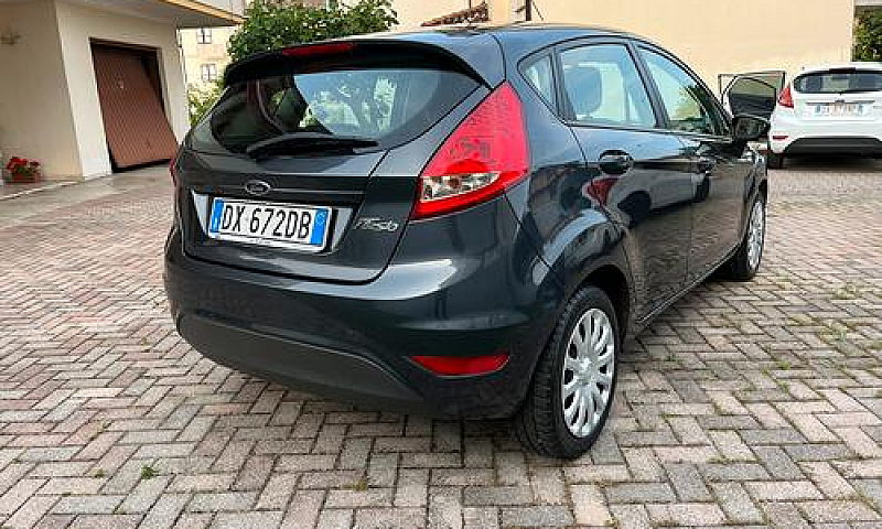 Ford Fiesta 1.4 Gpl...
