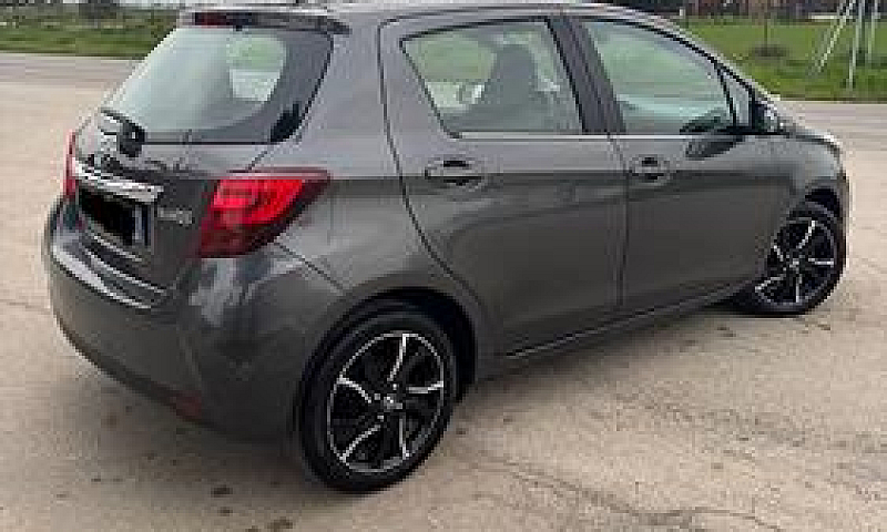 Toyota Yaris Version...