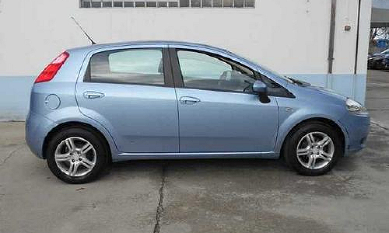 Fiat Grande Punto 12...