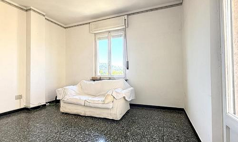 4 Locali A Acqui Ter...