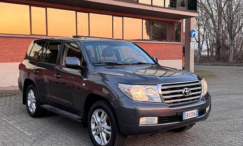 Toyota Land Cruiser ...