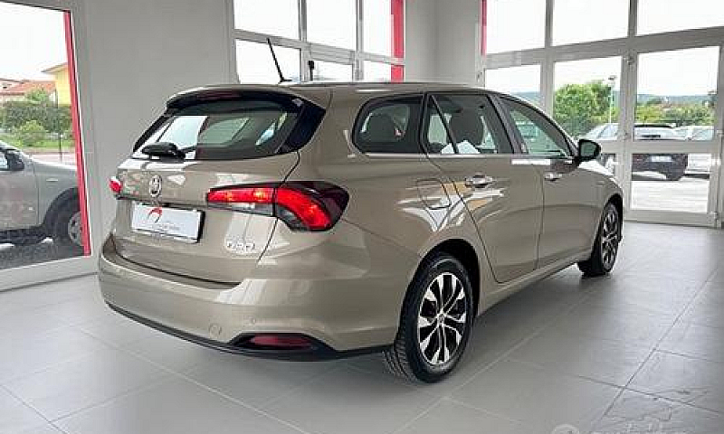 Fiat Tipo 1.6 Mjt S&...