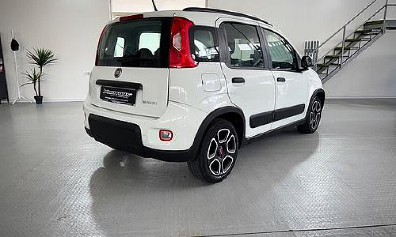 Fiat Panda 1.0 Hybri...