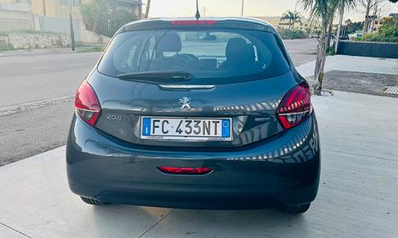 Peugeot 208 Bluehdi ...