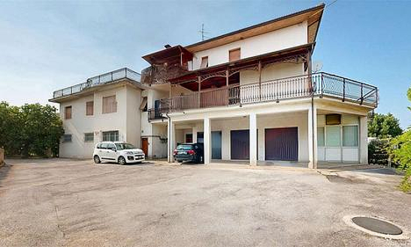 Osimo Stazione - Amp...