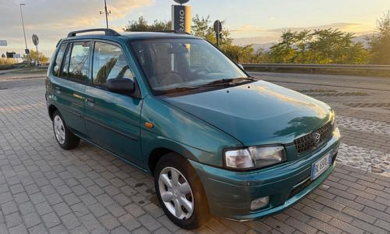 Mazda Demio 1.3I 16V...