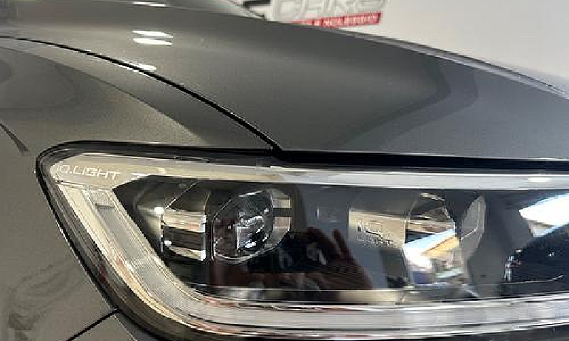 Volkswagen T-Roc 2.0...