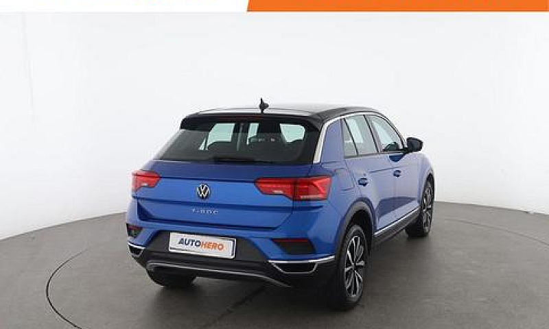 Volkswagen T-Roc Sl6...