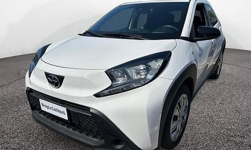 Toyota Aygo X 1.0 72...