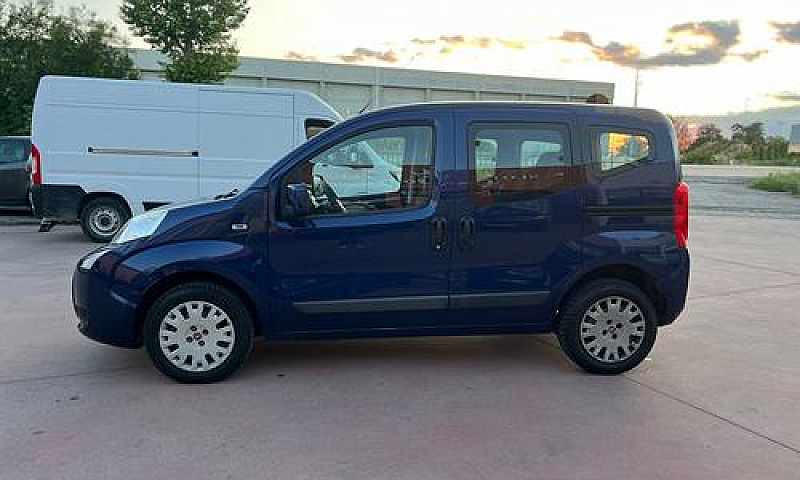 Fiat Qubo 1.3 Mjt 75...