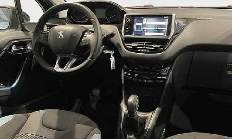 Peugeot 208 1.4Hdi 6...