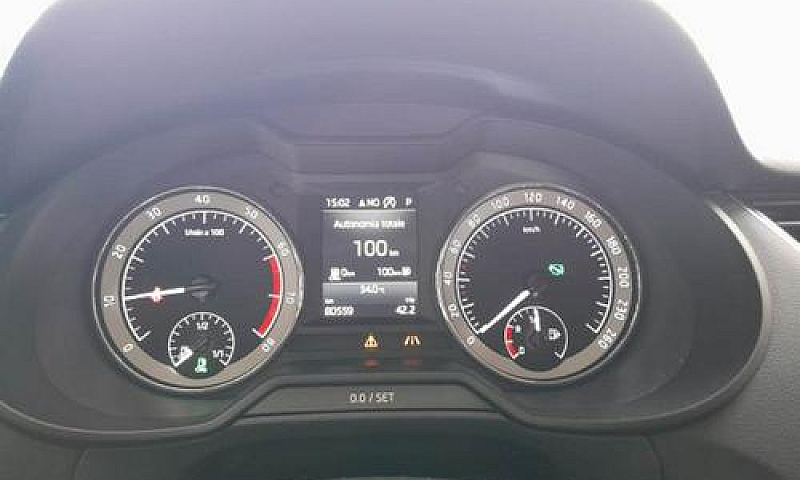 Skoda Octavia 1.5 Ds...