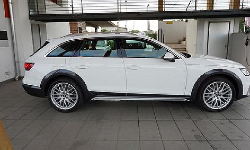 Audi A4 Allroad 40 T...